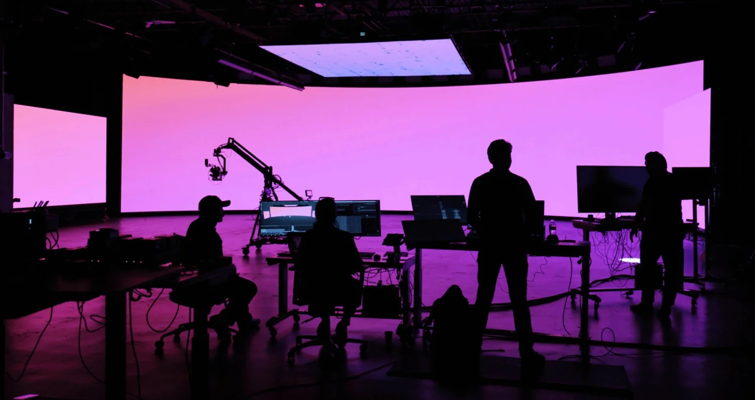 Immersive set design by Antihero